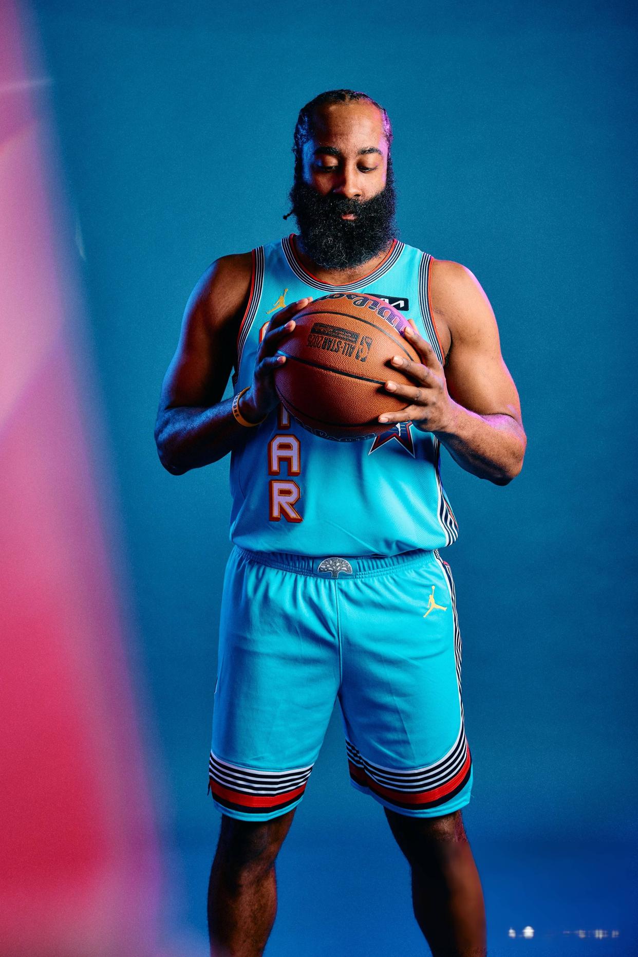 NBA季后赛清晨走向成谜;洛杉矶快船调整名单;底气十足;训练强度明显提升的简单介绍 NBA季后赛清晨走向成谜;洛杉矶快船调整名单;底气十足;训练强度明显提升的简单介绍